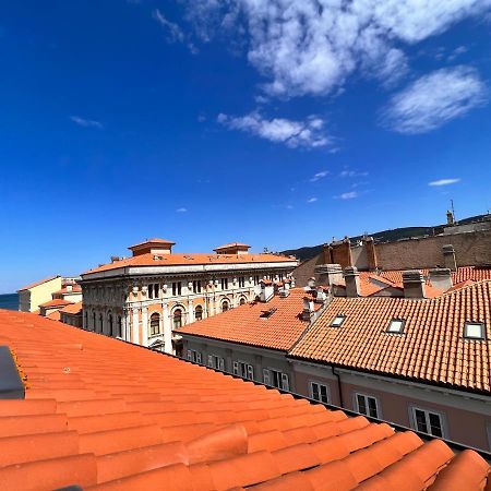 Mansarda Mazzini Appartement Triëst Buitenkant foto
