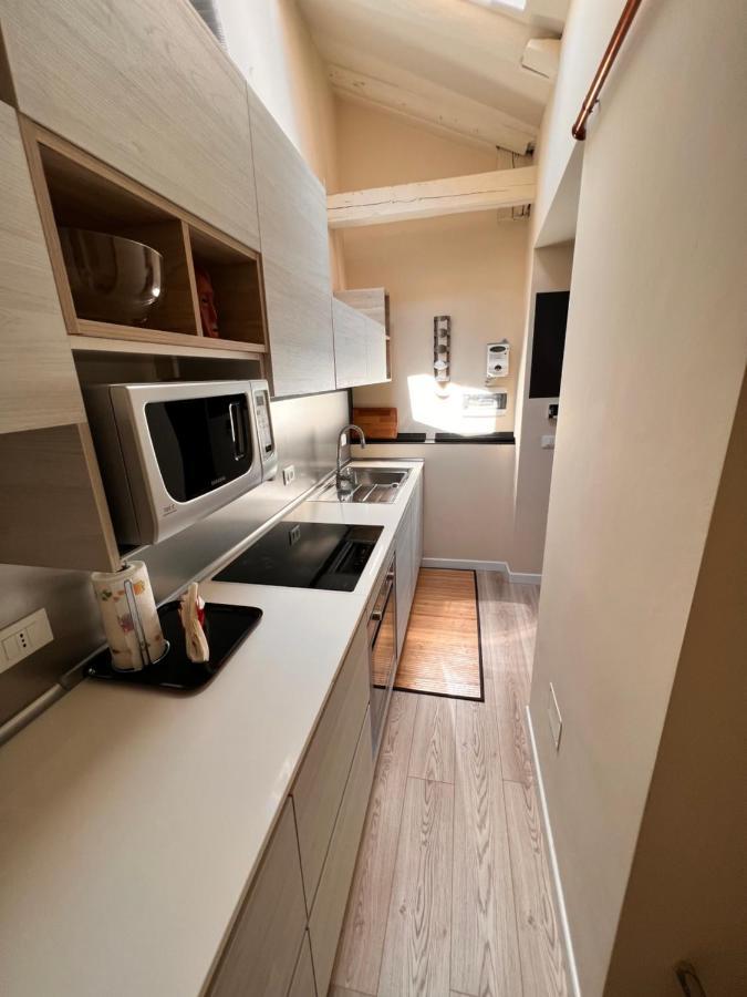 Mansarda Mazzini Appartement Triëst Buitenkant foto
