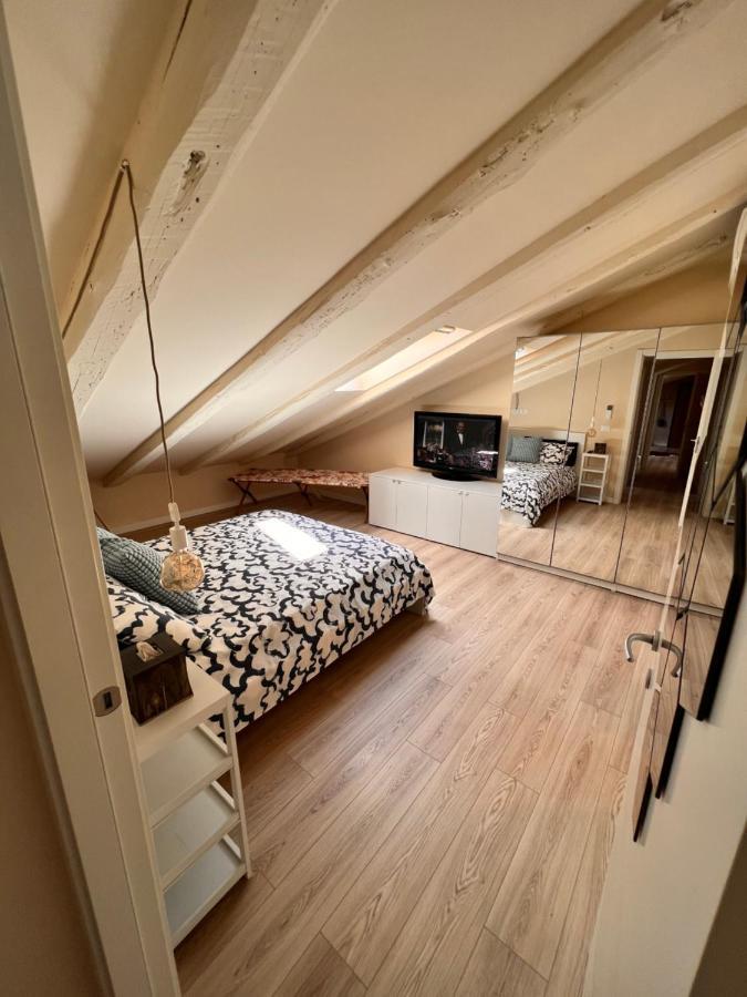 Mansarda Mazzini Appartement Triëst Buitenkant foto